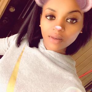 Meet your Posher, Dymond